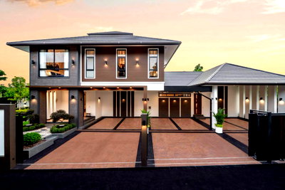 Houses for sale Chiang Mai : ✨ Luxury Gold Pool Villa for Sale – Exceptional Elegance & Premium Living #CHD101821