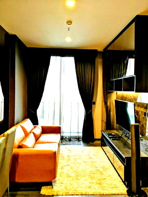 Condos for rent : 1-BR Condo At The Edge Sukhumvit 23, High-Floor, 200m to MRT Sukhumvit (ID 2739002)