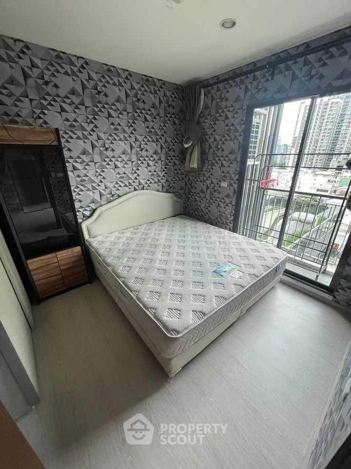 picture 1-BR Condo at Rhythm Asoke near MRT Phra Ram 9 (ID 2626178) - 5/8