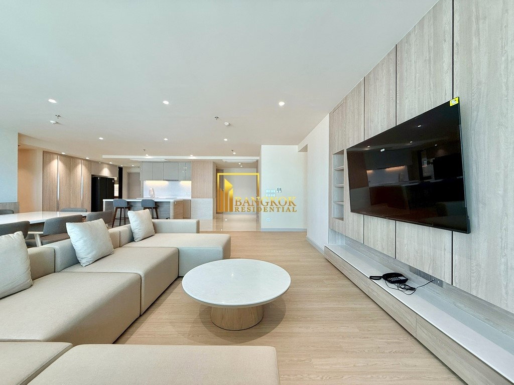รูป Newly Renovated 4 Bedroom Serviced Apartment in Asoke Area - BR21445AP - รูปที่ 3/57