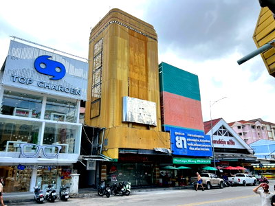 Shophouses for sale Bang Lamung Chonburi : TA8712🏖️Shophouse in Central Pattaya Land 124 sqm Usable area 250 sqm🔒Vault Room💎near Mae Wilai Market, Pattaya Beach