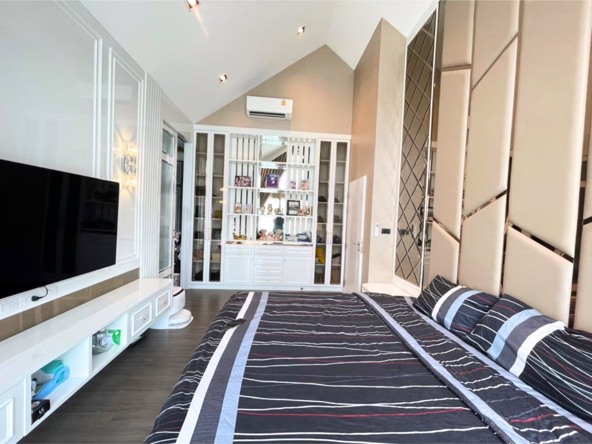 รูป ขาย บ้านเดี่ยว ตกแต่งผนังและBuild-inทั้งบ้าน Bangkok Boulevard Ramintra-Serithai2 สไตล์ Luxury Nordic 62.3 ตร.ว.  - รูปที่ 9/21