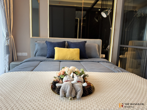 Ideo Sukhumvit - Rama 4 near BTS Phra Khanong Convenient Travel, Great Value per Square Meter