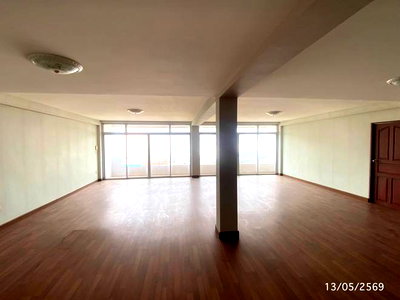 CONDO 112.6 Sq.m. Khlong Luang Pathumthani for 3M