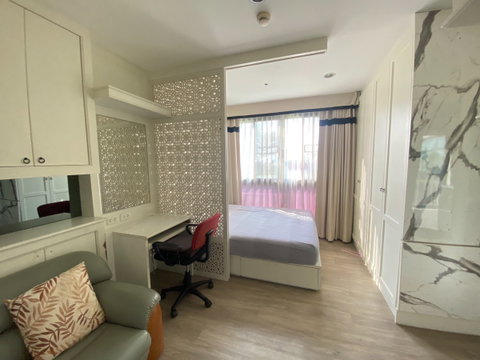 *** Condo for Rent : Ideo Sathorn-Thapra (Near BTS Phonimit) ***