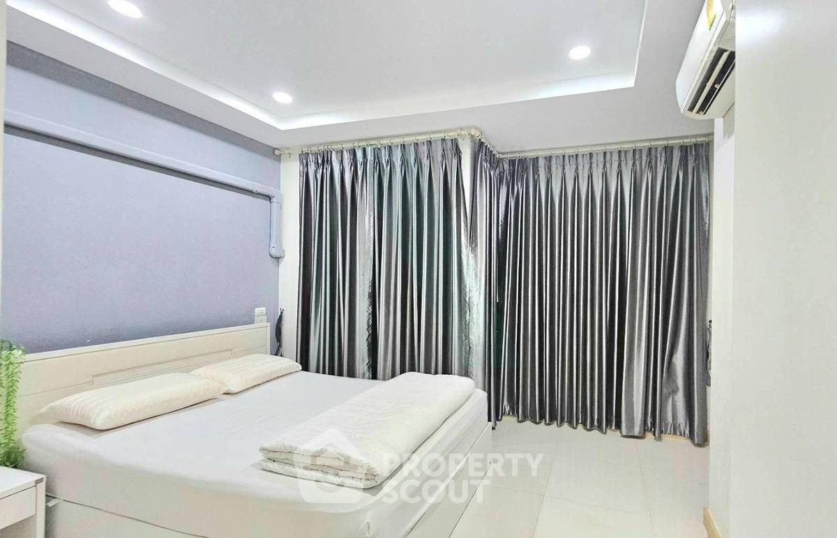 รูป คอนโด 2-ห้องนอน ที่ แฮปปี้ คอนโด ลาดพร้าว 101 ใน คลองเจ้าคุณสิงห์ (ID 2609351) - รูปที่ 5/8