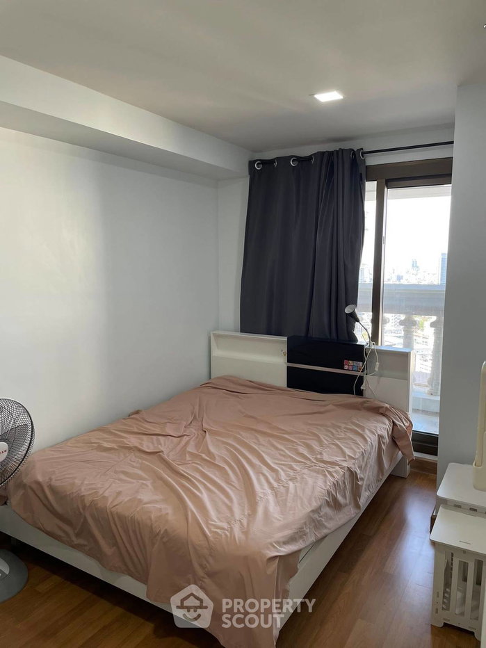 picture 2-BR Condo at Nusa State Tower Condominium near BTS Saphan Taksin (ID 2831021) - 9/12