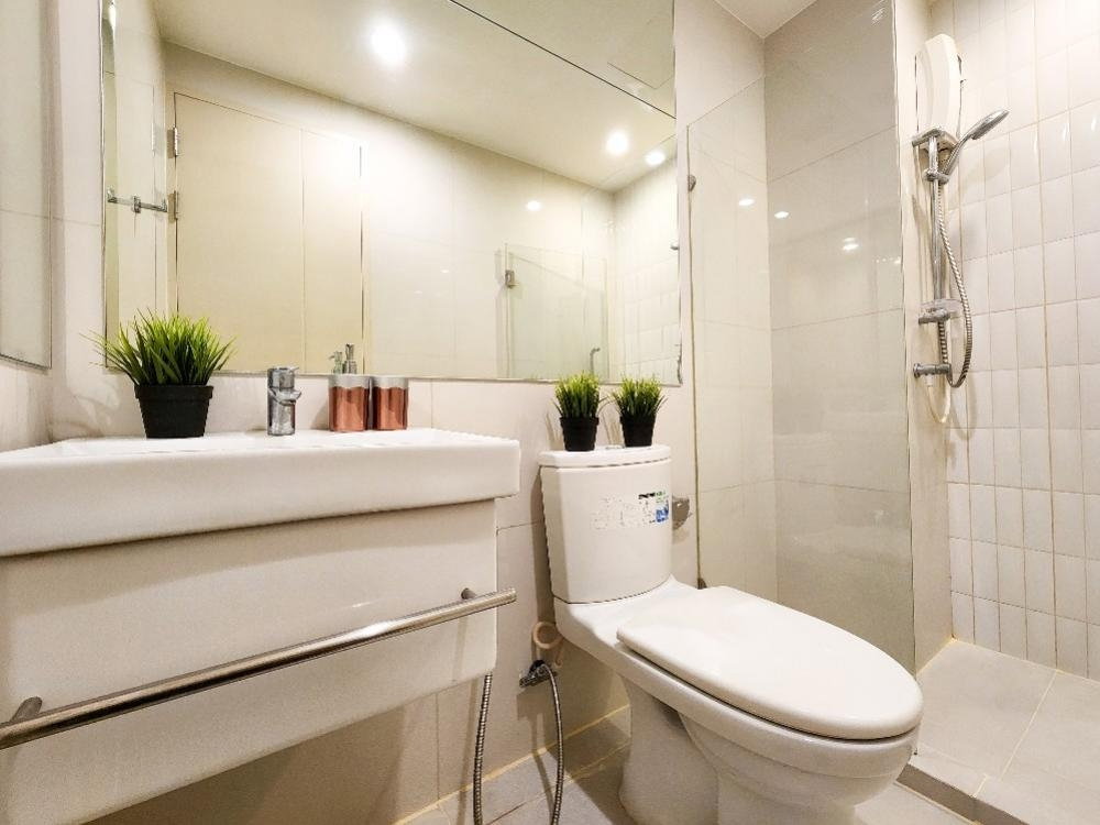 picture 🎈#CT2305_374 🎈💥Urgent💥 Available July 20, 2026. Click quickly before it's gone‼️ For Rent 18k.🔥 Condo Life Asoke - 13/14