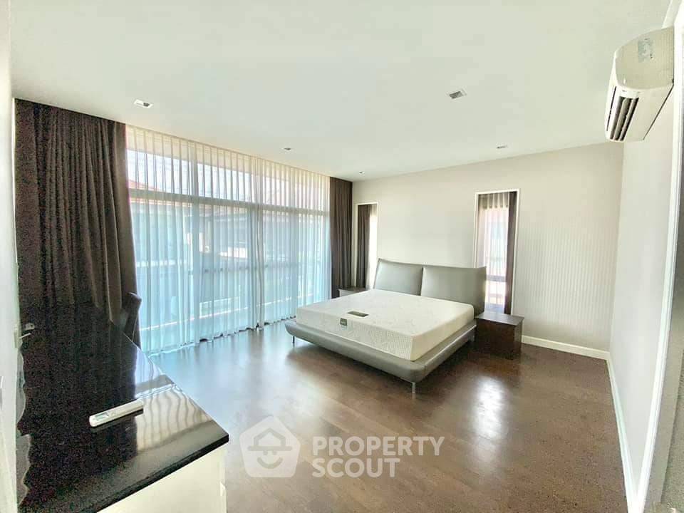 picture 4-BR House at Setthasiri Onnut-Srinakarin in Prawet (ID 1442279) - 16/25
