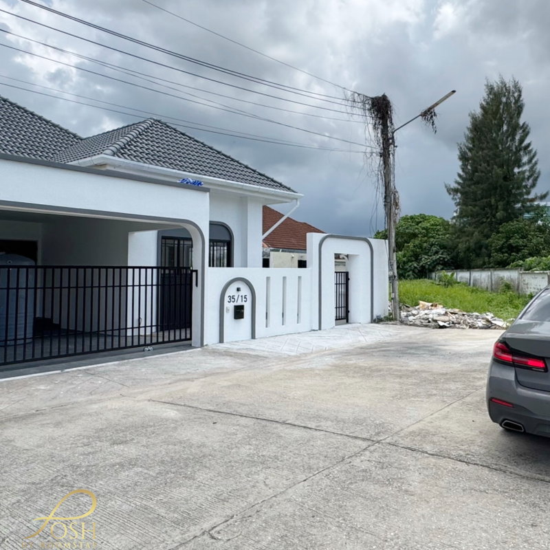 Twin houses for sale :   Chaofa Garden Home 3, Koh Kaew | Newly Renovated Corner Semi-Detached Home with Exceptional Privacy