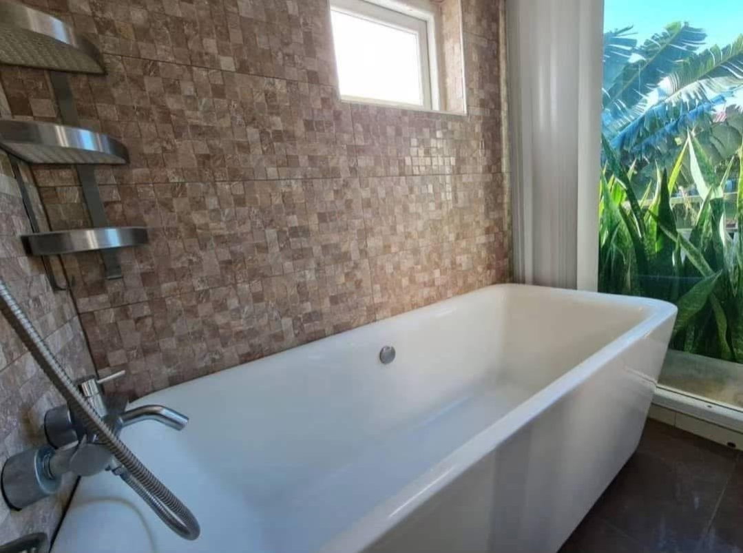 รูป TA8710🏡Pool Villa ทุ่งกลม-ตาลหมัน 4ห้องนอน ที่ดิน 440ตรม พร้อมเฟอร์นิเจอร์🏊สระว่ายน้ำ🌳สวนพักผ่อน - รูปที่ 8/12