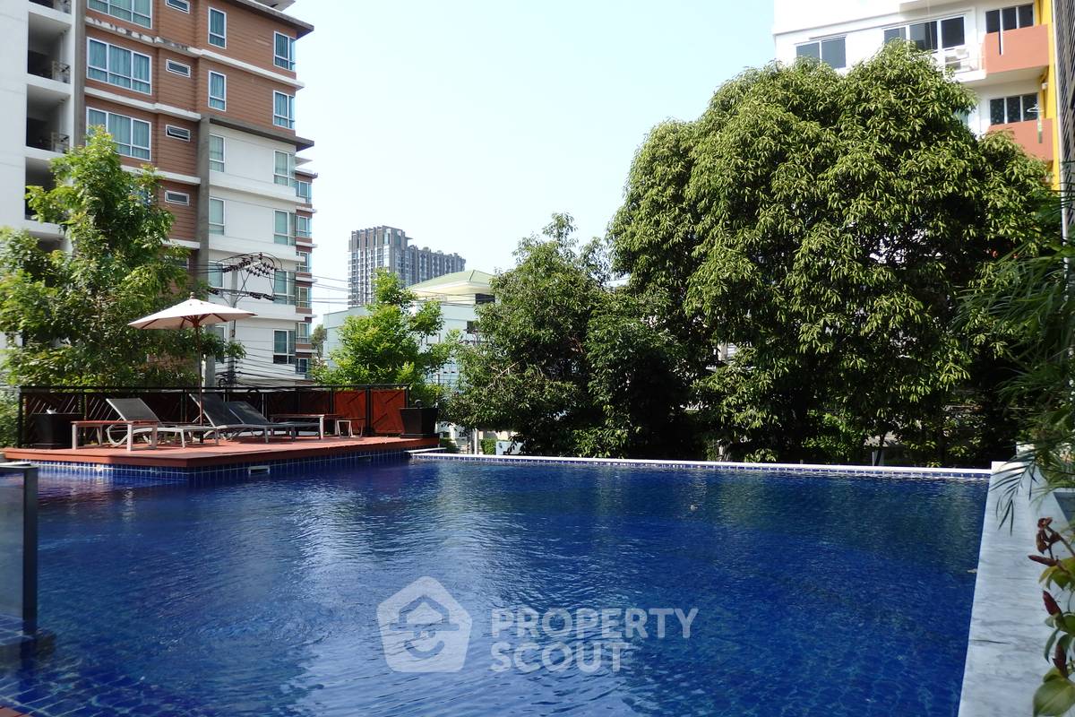 picture 1-BR Condo At The Next Sukhumvit 52 (Garden Suite) • 200m To BTS On Nut (ID 887289) - 15/15