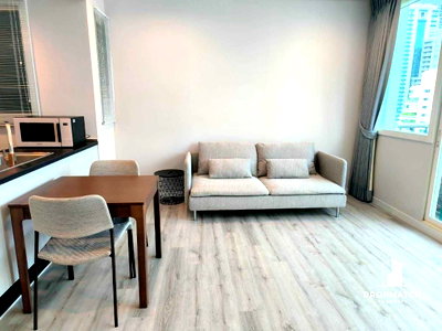 คอนโดให้เช่า : PM006633 ✨Flash Deal ✨ Wind Sukhumvit 23 (1Bed 1Bath 50 SQM.) พร้อมอยู่ ! เพียง 34,000 บาทต่อเดือน Tel.0981315848 @propmatch