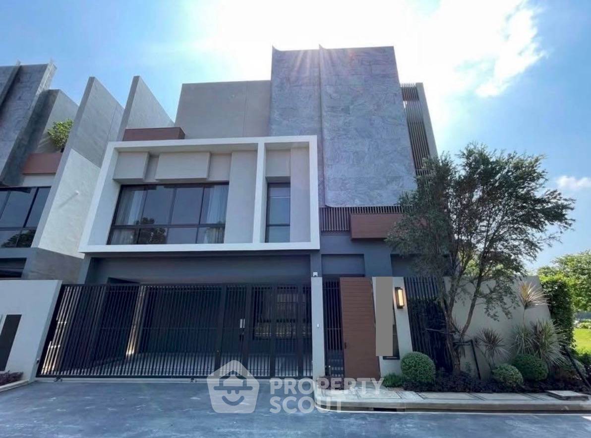 รูป บ้าน 4-ห้องนอน ที่ บูก้าน กรุงเทพกรีฑา ใน หัวหมาก (ID 3004782) - รูปที่ 1/12