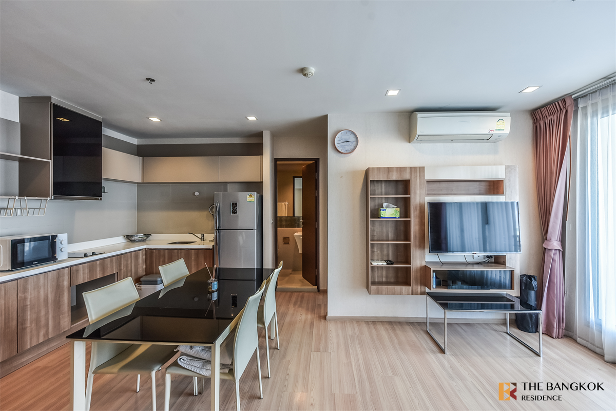 รูป ริธึ่ม สาทร ทำเลแหล่งงาน รายล้อมด้วยไลฟ์สไตล์ ใกล้ BTS สถานีสะพานตากสิน - รูปที่ 2/10
