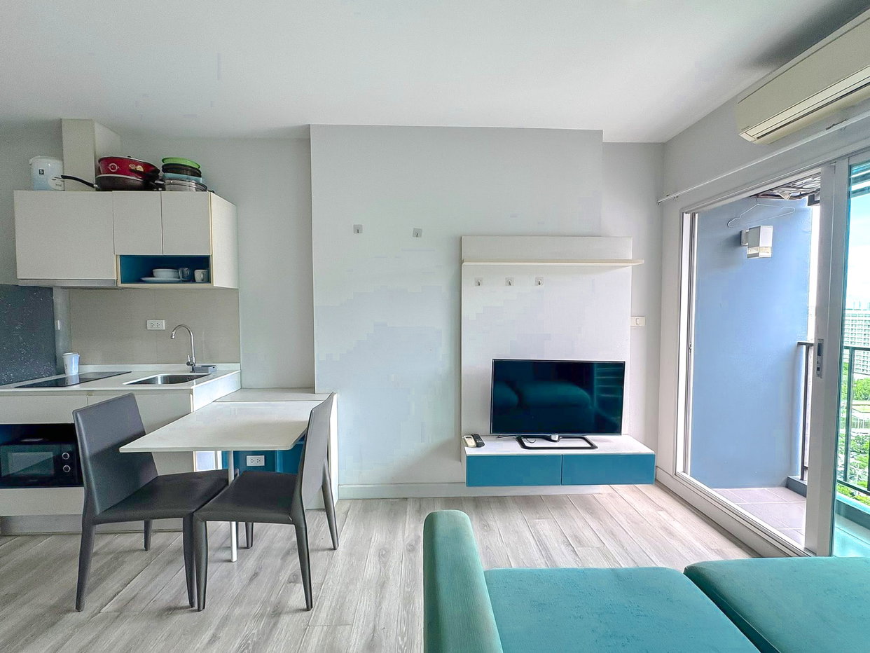 รูป Centric Sea Pattaya Condo for Sale 1Bedroom Fully Furnished - รูปที่ 2/6