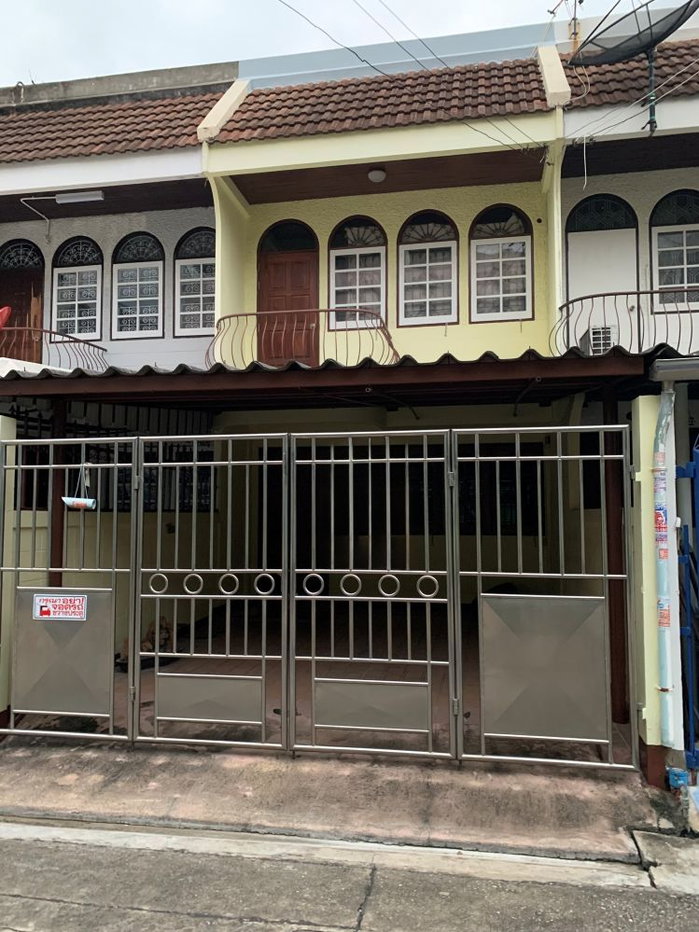 รูป ขายทาวน์เฮ้าส์ 2 ชั้น ซอยเพชรเกษม 60/3 ขนาด 17 ตร.ว. ใกล้ MRT บางแค และ ปากทางถนนพุทธมณฑลสาย 1  - รูปที่ 1/12