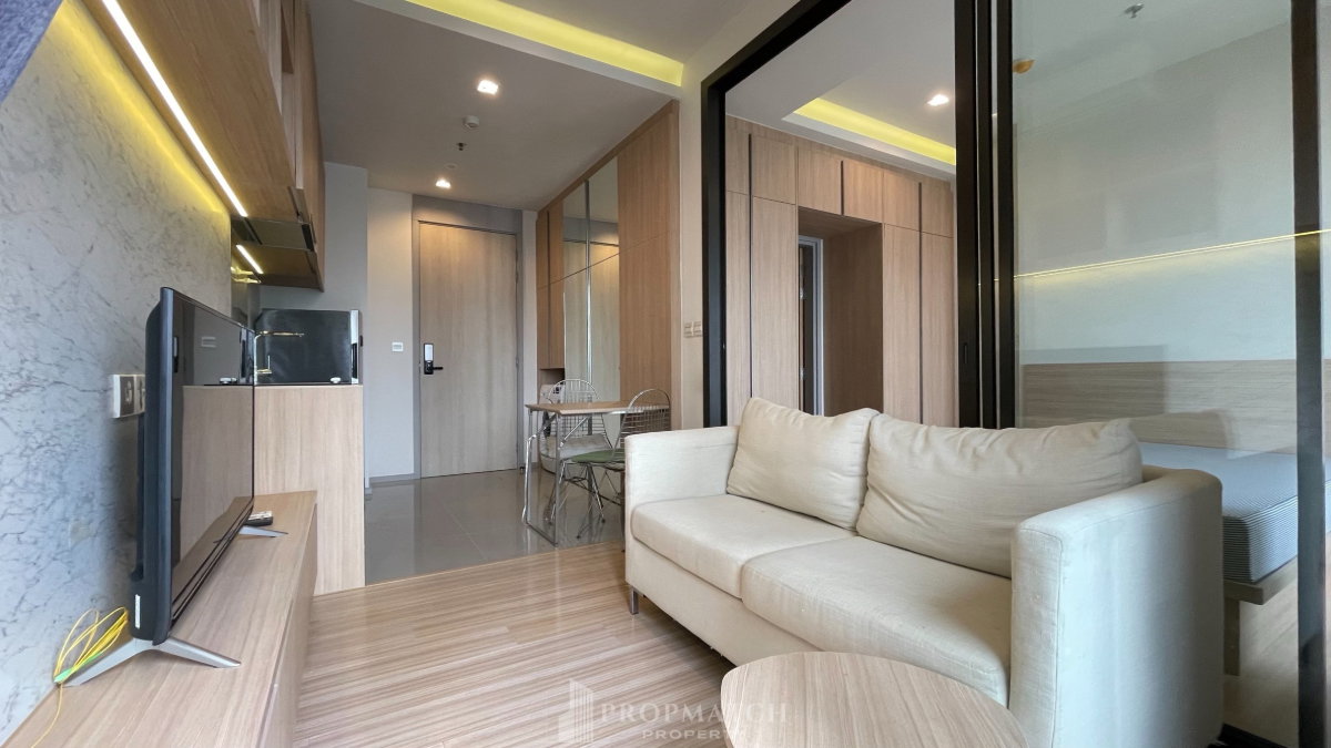 รูป PM001521 ✨Flash Deal ✨ M Jatujak (1Bed 1Bath 32 SQM.) พร้อมอยู่ ! เพียง 21,000 บาทต่อเดือน Tel.0981315848 @propmatch - รูปที่ 1/6