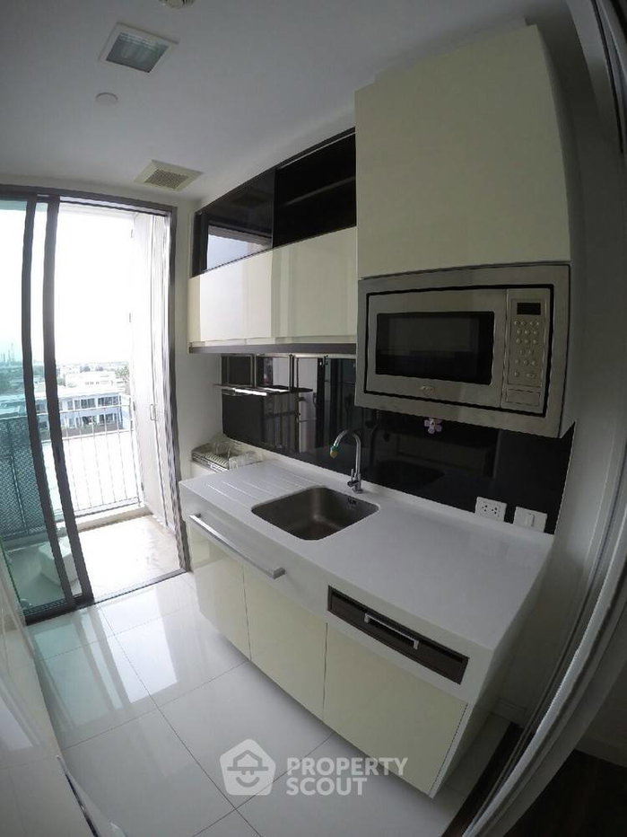 รูป คอนโด 1-ห้องนอน ที่ เดอะ รูม สุขุมวิท 62 ใกล้ BTS ปุณณวิถี (ID 386655) - รูปที่ 7/12