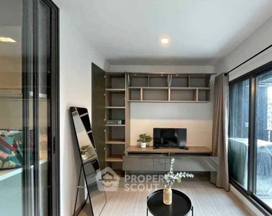 picture Studio Condo at Life Asoke - Rama 9 near MRT Phra Ram 9 (ID 3006433) - 1/4