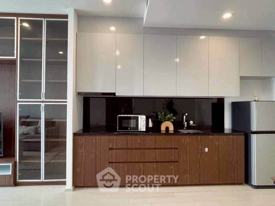 picture 2-BR Condo at Noble Ploenchit near BTS Phloen Chit (ID 3006450) - 11/33