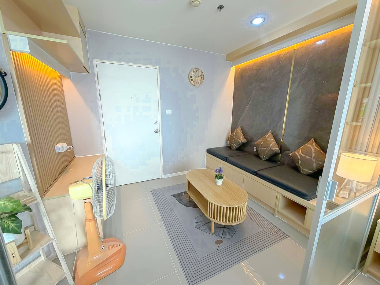 รูป Lumpini Sea View Jomtien Condo for Sale Studio Fully Renovated - รูปที่ 2/7