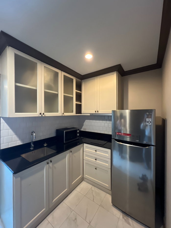 รูป 🏡 For Rent! The Reserve Kasemsan 3 | 1 นอน 1 น้ำ | 41 ตร.ม. | ชั้น 5 วิวสระ | เฟอร์ครบ พร้อมอยู่ | ใกล้ BTS สนามกีฬาแห่งชาติ - รูปที่ 4/13
