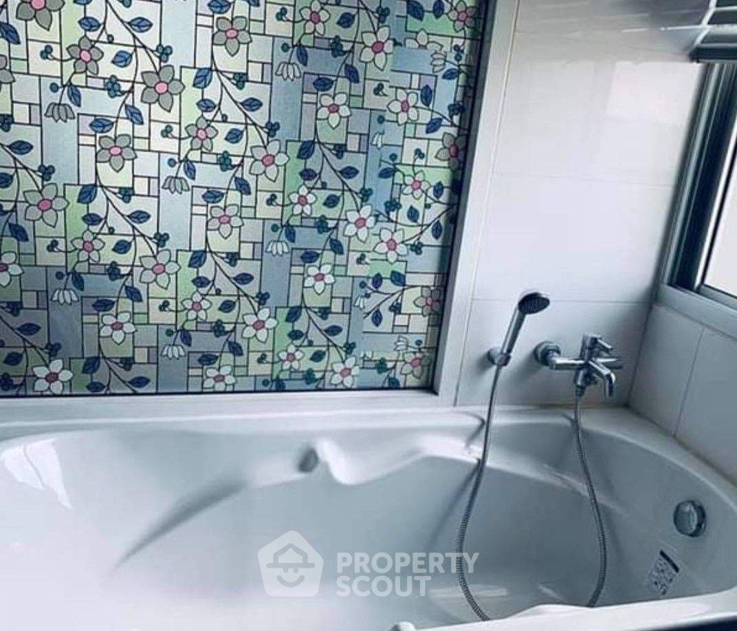 picture 2-BR 69 Sqm Condo For Sale, Rhythm Ratchada, 100m to MRT Ratchadaphisek (ID 1268414) - 9/10