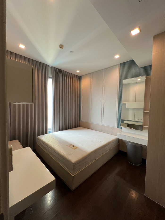 picture 📍 Q Asoke For Rent | 2 Bed1Bath | High Floor 23 | City View | Closed MRT Phetburi |Ready to Move In - 9/16