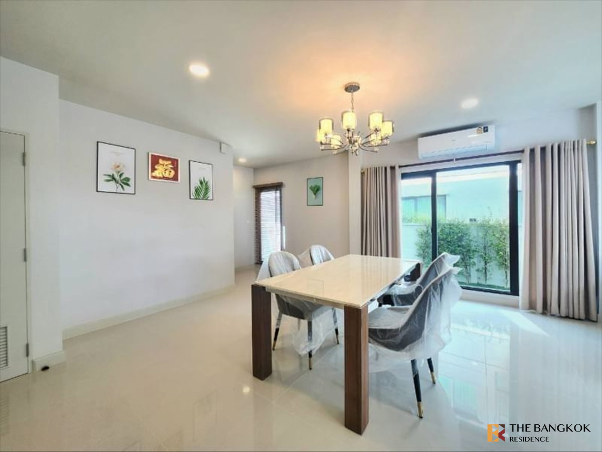 รูป บ้านให้เช่า 🏡 Centro Bangna บ้านเดี่ยวใหม่ ใกล้ Mega Bangna ทำเลบางนา-ศรีนครินทร์ 4นอน 209 ตร.ม. 100k 💼 บ้านหรูพร้อมอยู่ เฟอร์ครบทั้งหลัง - รูปที่ 4/13