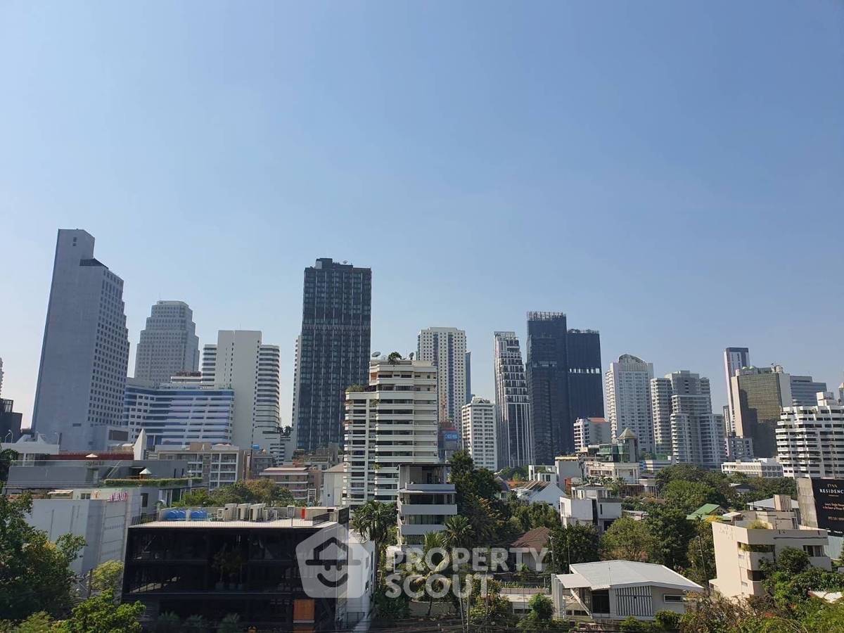 รูป คอนโด 1-ห้องนอน ที่ คอนโด โนเบิล อราวน์ สุขุมวิท 33 ใกล้ BTS พร้อมพงษ์ (ID 3003431) - รูปที่ 3/16