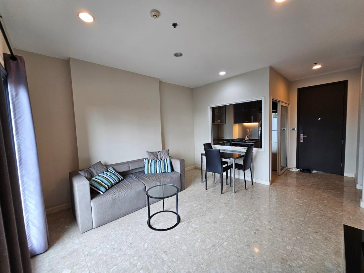 รูป 🏠✨ The Crest Sukhumvit 34 | ขายคอนโด 1 ห้องนอน (HBH-SI-240) - รูปที่ 2/9