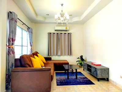 Houses for sale Sattahip Chonburi : House for Sale Near Mabprachan Lake East Pattaya