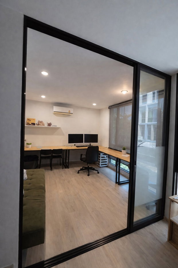 picture For Rent | Modern 4-story house in Estara Haven Pattanakarn 20 project | Pets allowed | 250 sq m. - 9/34