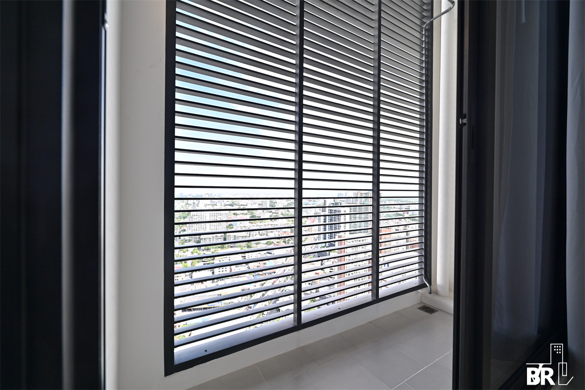 picture MAZARINE Ratchayothin near BTS Ratchayothin Move-in Ready, Just Bring Your Stuff - 5/10