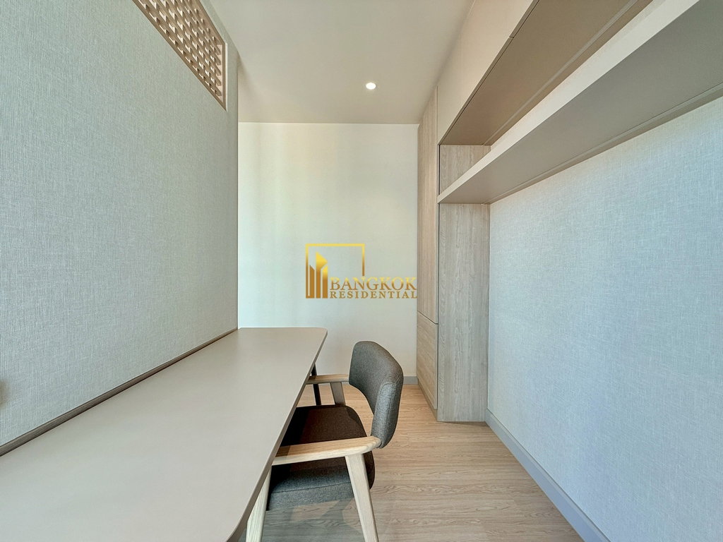รูป Newly Renovated 4 Bedroom Serviced Apartment in Asoke Area - BR21445AP - รูปที่ 31/57