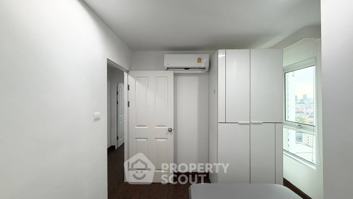picture 2-BR Condo at Belle Grand Rama 9 near MRT Phra Ram 9 (ID 3004757) - 3/12