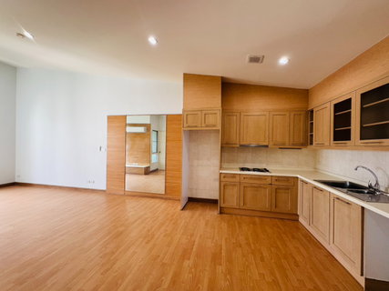 รูปภาพ For rent 2 bedroom, 8th floor, The Bangkok Sukhumvit 61, close to BTS Ekkamai