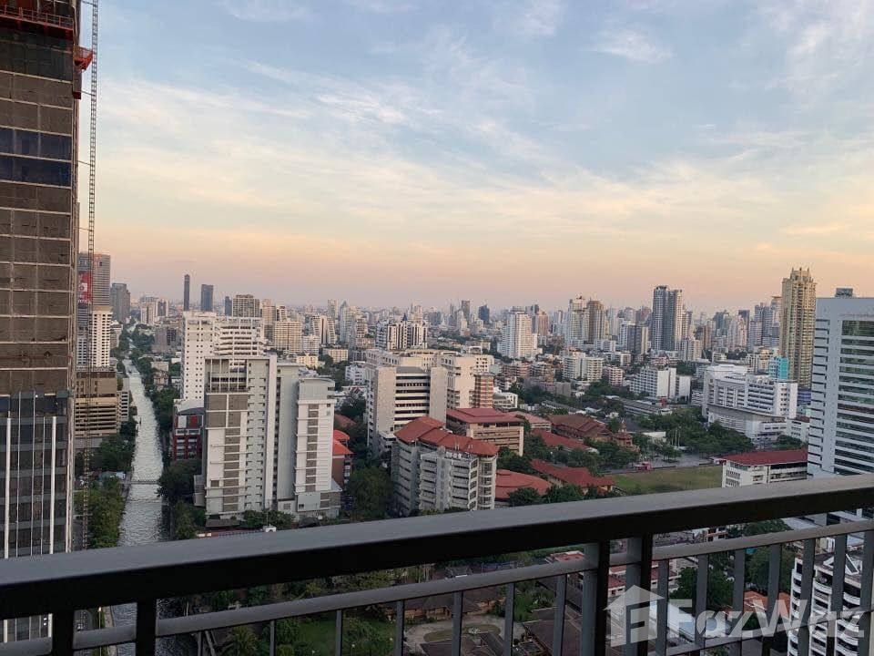 รูป คอนโดให้เช่า 2 ห้องนอน ในโครงการ คิว อโศก 672988 - รูปที่ 8/8