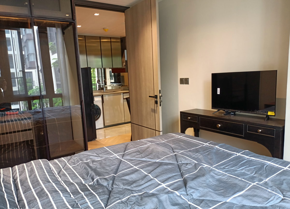 รูป THE RESERVE 61 HIDEAWAY, Luxury Decor + Dual Master Suites (2 Bed & 2 Bath) + Lowest Price - รูปที่ 10/18