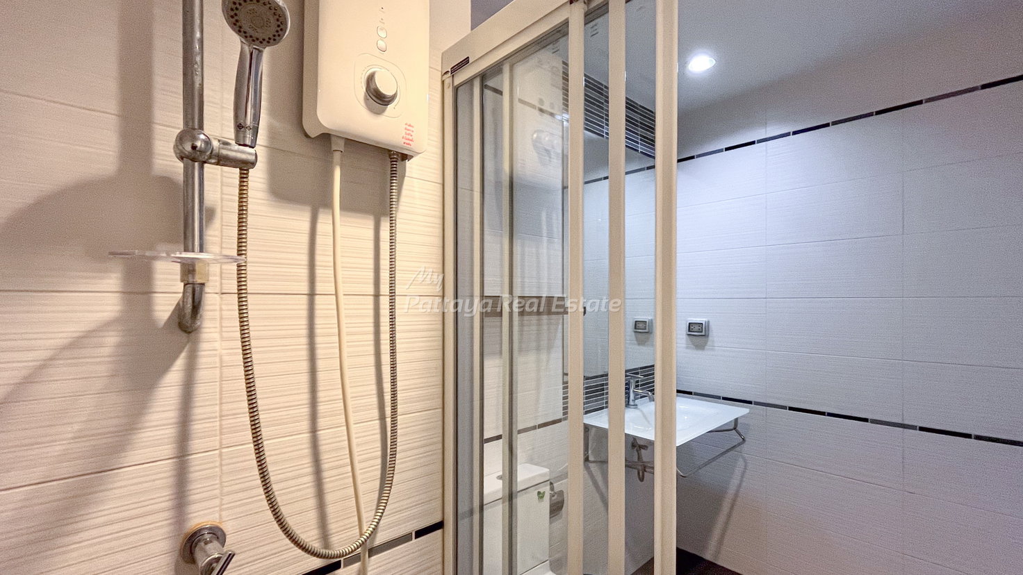 picture 🛏️ 1 Bed - 🛁 1 Bath - 🏙️ Sea View - 🇹🇭 THAI name - 🏢 Centric Sea Pattaya - Ref: CC80 - 7/16