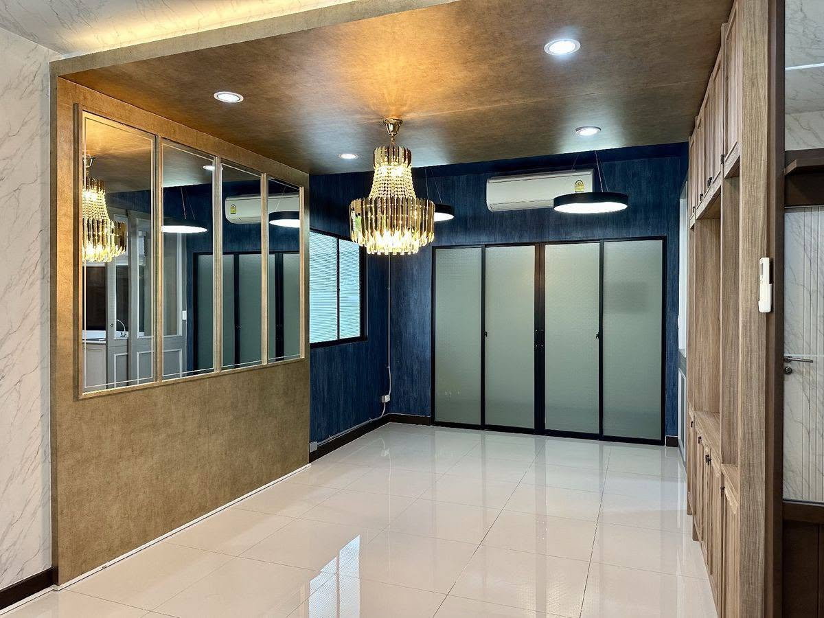 รูป ปล่อยเช่า ทำออฟฟิศได้  เเต่งให้พร้อม‼️ 🏘️ทาวน์โฮม 2 ชั้น👀 หน้าบ้านไม่ชนใคร👀 - รูปที่ 15/39
