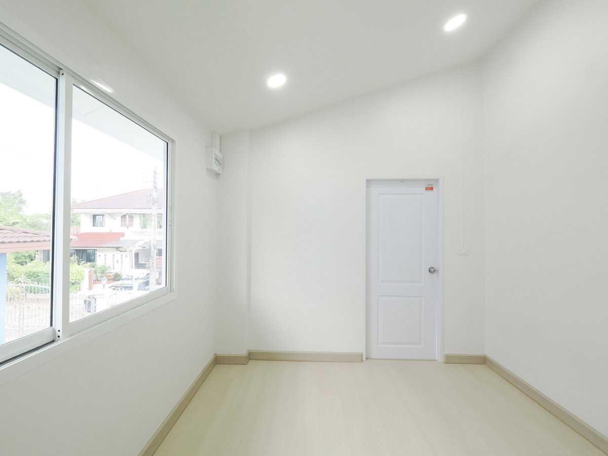 รูป ขายราคาพิเศษ บ้านเดี่ยว 2 ชั้น 123 ตรว. ม.สีวลี รังสิต1 5นอน 3น้ำ บ้านหลังใหญ่ ทำเลหลังมุม ถนนเมน ฟังชั่นดีเยี่ยม พร้อมเฟอร์ [รังสิต-คลอง2] - รูปที่ 44/66