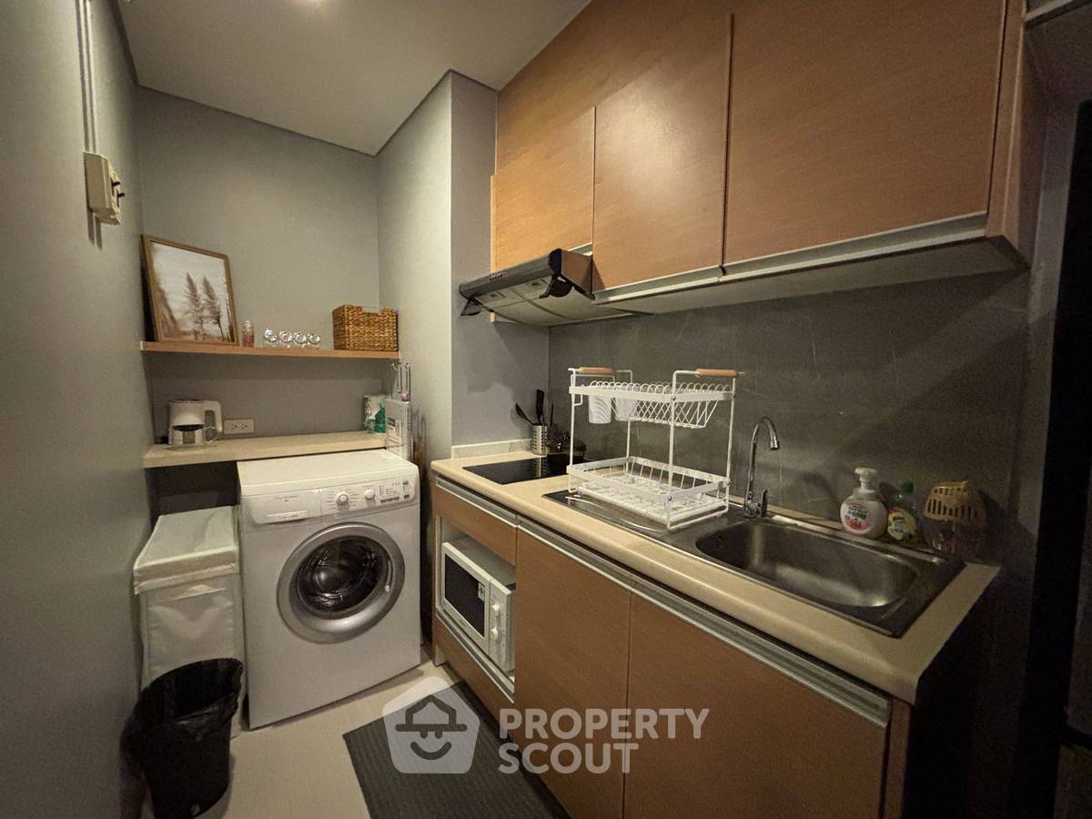 picture 1-BR Condo at Le Luk Condominium near BTS Phra Khanong (ID 3007396) - 5/13
