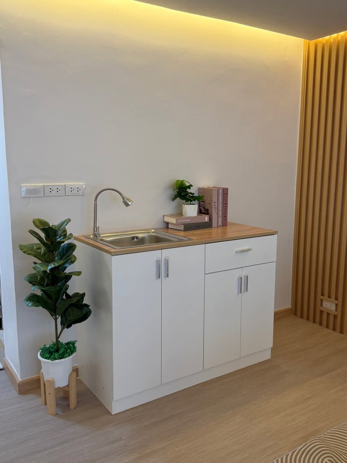 รูป City Villa ลาดพร้าว 126 💰 ขายเพียง 1.29 ล้านบาท ✨ ห้องรีโนเวทใหม่ สไตล์มูจิ พร้อมเข้าอยู่ 🚆 ใกล้ MRT ลาดพร้าว 101 และ MRT มหาดไทย - รูปที่ 6/6