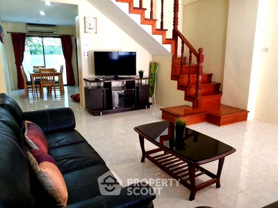 Houses for rent Bang Lamung Chonburi : 2-BR House at Corrib Village close to Phratamnak (ID 2099783)