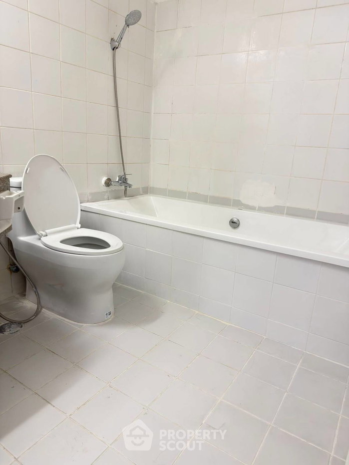 picture 2-BR Condo at Wittayu Complex near BTS Phloen Chit (ID 3006676) - 7/22