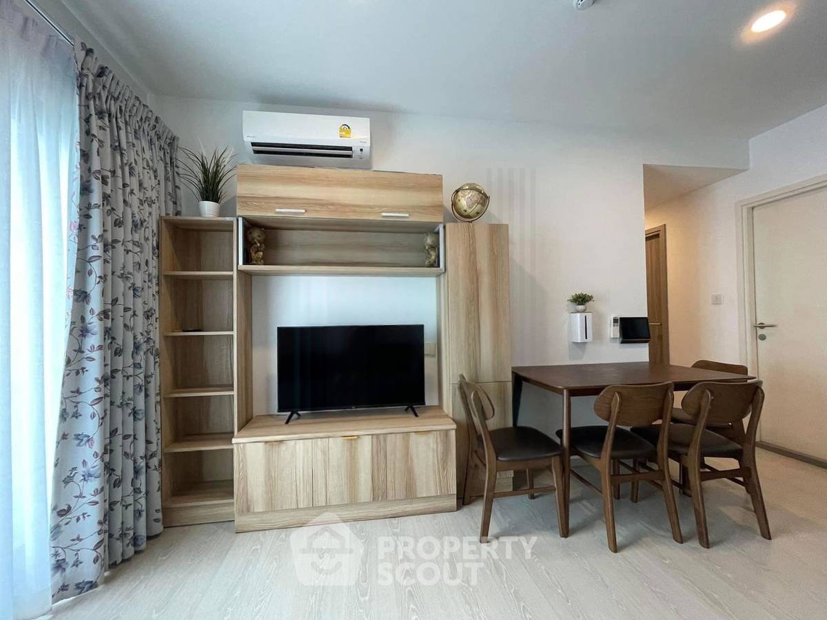 picture 2-BR Condo at Knightsbridge Phaholyothin Interchange in Anusawari (ID 2750696) - 2/8