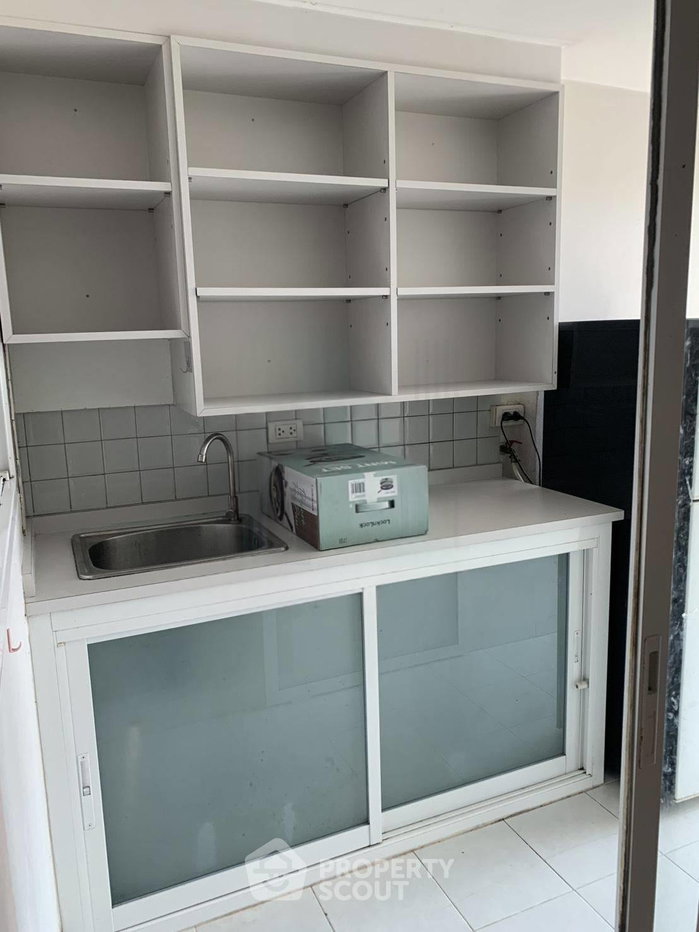 picture 1-BR Condo at Zenith Place @ Sukhumvit Condominium near BTS Phra Khanong (ID 2721222) - 7/8