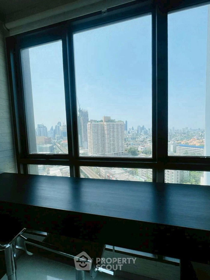 picture 1-BR Condo at Rhythm Sukhumvit 44/1 near BTS Phra Khanong (ID 2594701) - 11/15